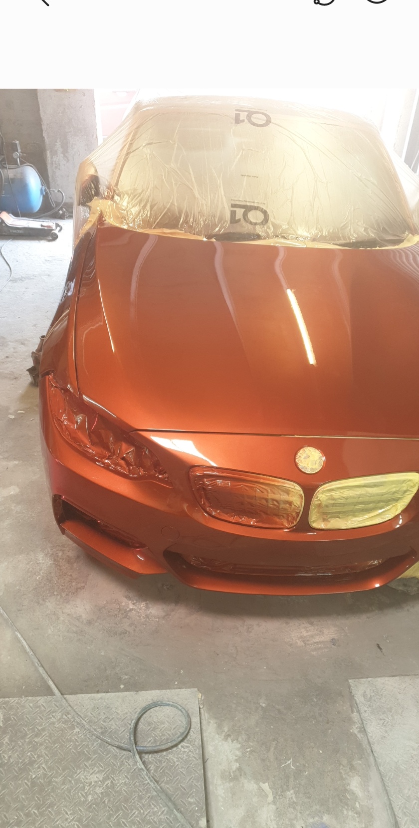 Car paint work professional spray booth King Automotive